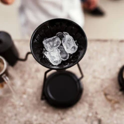 GINA BASIC Kaffeebereiter Schwarz -Beste Café Geschäft 105086 105086 goat story gina basic kaffeebereiter schwarz eiswuerfel