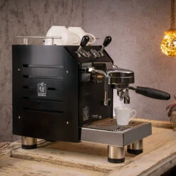 Family Home 1G Schwarz -Beste Café Geschäft 105245 105245 reneka family home 1g schwarz shooting